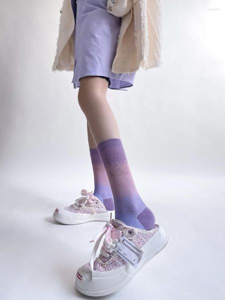 Mujeres calcetines 2pirs modernos de doble aguja de aguja de aguja de doble aguja personalidad algodón de algodón