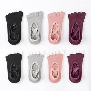 Vrouwen Sokken 4Pairs Vrouwen 5 Vinger Lente Herfst Katoen Teen Vrouwelijke Dames Silicagel Zool Antislip korte