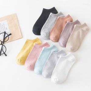 Femmes chaussettes 5 paires 1 Lot été mince couleur unie courte cheville chaussette Pack bas Tube gros coton ensemble Kawaii Style doux