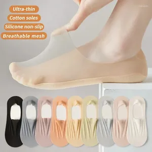 Chaussettes d'été Ultra-fines invisibles pour femmes, 5 paires/lot, coupe basse, en Silicone, maille antidérapante, sans spectacle, soie glacée, bateau solide