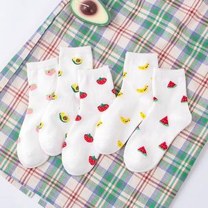 Femmes de chaussettes avocat pastèque banane fraise fraise aliments courts coton drôle coton été mignon harajuku femelle heureuse