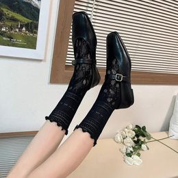 Mujeres calcetines negros malla de pesca encaje jk lolita chicas ruffle moda japonesa color sólido blanco suelto kawaii lindo