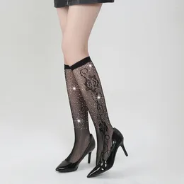 Calcetines de mujer negros sexy de tubo medio compresión floral encaje hueco salple sock grande ver a través de medias de redes de pescado