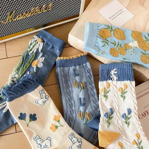 Chaussettes bleues imprimées de dessin animé pour femmes, Kawaii, mode coréenne, broderie de fleurs, Harajuku, Vintage, Streetwear, longues