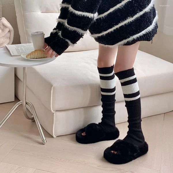Chaussettes de chaussettes chaussettes leggings tricotés sur le genou Stripe cheville chaude chaude ballet latin y2k filles