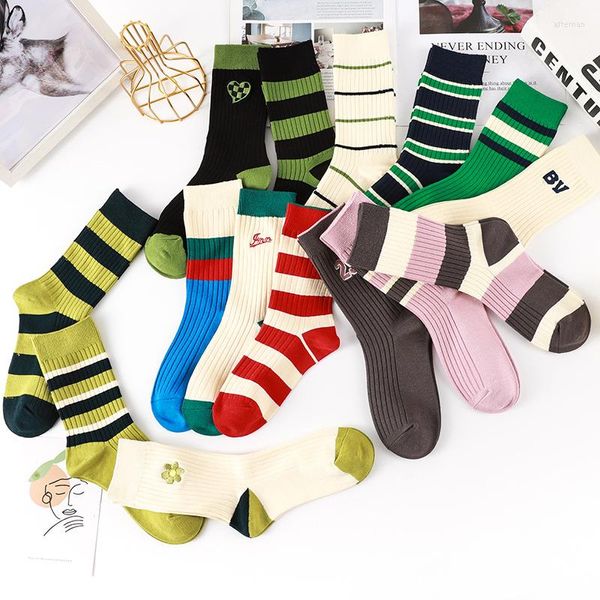 Femmes chaussettes dessin animé femme chaussette japonais coréen pour équipage rayé broderie coton Sox doux Kawaii bonneterie automne hiver décontracté