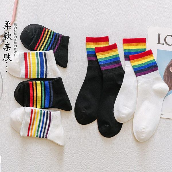 Chaussettes classiques à rayures arc-en-ciel pour femmes, noires et blanches, unisexes, Tube moyen, mouvement d'étudiant, polyvalentes en coton pour filles