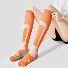 Chaussettes pour femmes compression sport veau yoga Jump corde fitness Running Running Towel Massage Masage mince cyclisme extérieur