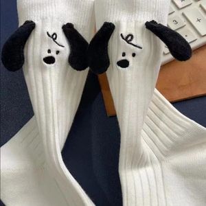 Femmes chaussettes créatif coton orteil 3D main dans le Club célébrité Couple mi Tube