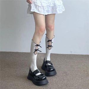 Chaussettes de femmes mignonnes cool doubles couches flocons fishnet chaussette à poisson creuse en dentelle creux.