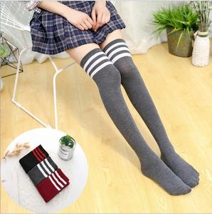 Chaussettes Egirl noires à rayures pour femmes, cadeaux de noël amusants, Sexy, cuisses hautes, bas longs en Nylon, mignons au-dessus du genou