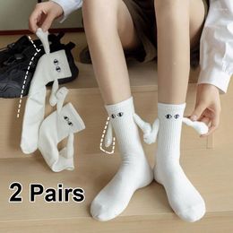 Mujeres calcetines epligg unisex tomando manos mano larga en niñas blancas negras kawaii succión magnética pareja de algodón calcetín