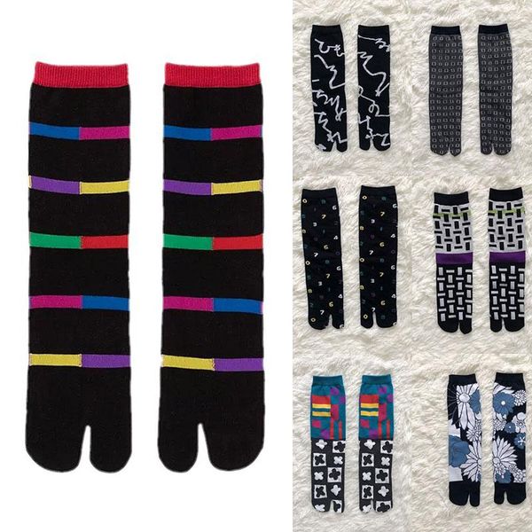 Femmes chaussettes mode créatif femmes deux orteil rayé Cube numéro fleur fraise peigné coton Art mignon Tabi automne hiver