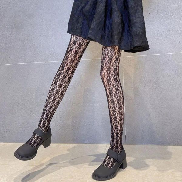 Chaussettes de femmes Fashion Français en noir et blanc couleur solide jacquard bass de jacquard mignons houstants collants fishnets dames sexy collants