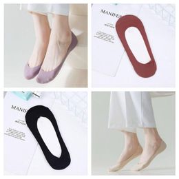 Meias femininas moda pequenos chinelos de meia fresca de cor pura tornozelo casual