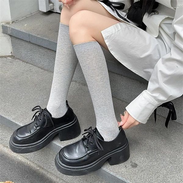 Chaussettes pour femmes bas de haut qualité mince respirable longue pour le style coréen simple genou lâche
