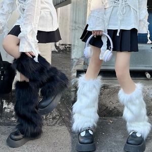 Calcetines de mujer de piel sintética Y2K gótico blanco negro peludo moda Punk cubre botas niñas Lolita Jk calcetín abrigado hasta la rodilla