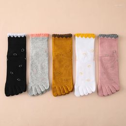 Chaussettes de femmes cinq doigts caricatures mignonnes orteil divisé à toe hremptable coton pur quatre saisons porte