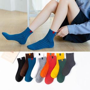 Vrouwen sokken kousen herfst en winter mevrouw buis katoen dagelijks gestreepte paar mode doek normen wilde pure kleur