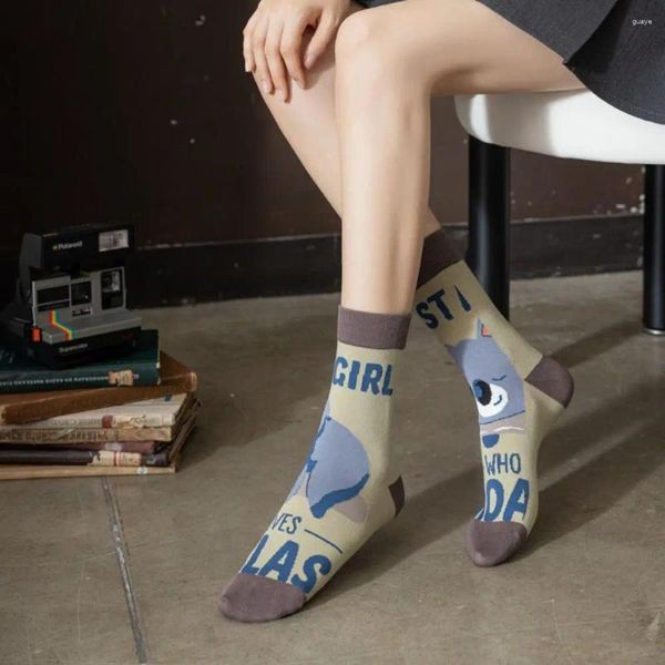 Femmes chaussettes bonneterie dessin animé épais ours coton collège Style court coréen décontracté femme