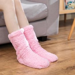 Vrouwen sokken indoor niet-slip thermische winter warme vloer sok dik katoen gevoerde fleece tapijt pluizige chirstmas