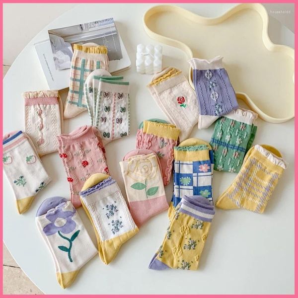 Chaussettes japonaises à fleurs pour femmes, mi-tube, tendance, en coton, mignonnes, rétro, pour femmes