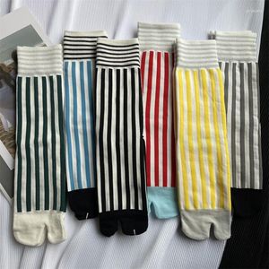 Vrouwensokken JK Harajuku Bright Silk Vertical Striped Split Toe Vintage Ademend katoen twee-tened schattige Flip Flop Tabi