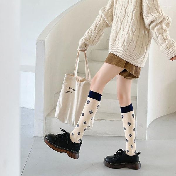Femmes chaussettes JK japonais Kawaii mignon genou bas Style britannique école fille longue mode automne hiver bas