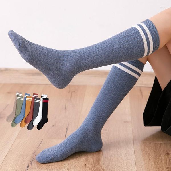 Femmes Chaussettes Mi-Bas Bas Solide Couleur Rayé Harajuku Jambes Charmantes Minceur Facile Correspondant Coton Long Femme Mode