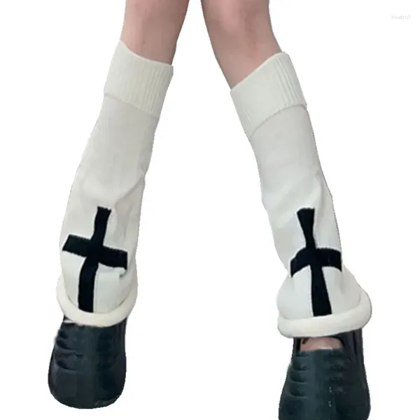 Calcetines de mujer tejidos Otoño Invierno ropa estilo Punk estampado cruzado hasta la rodilla puños de bota japonés Slouch largo