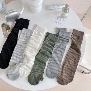 Chaussettes coréennes Lolita à froufrous pour femmes, bas courts de sport à la cheville, mode japonaise rayée, pour écolières, amples, hautes et longues