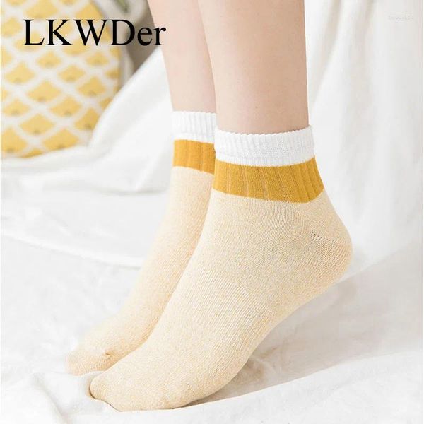 Calcetines de mujer LKWDer 5 pares de calcetines cortos de estilo japonés de Color sólido que combinan con todo Retro Otoño Invierno calcetín cómodo Meias Calcetines