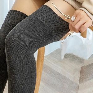 Chaussettes longues en peluche pour femmes, protection des genoux, douces, garde au chaud, épaisses sur les cuisses, les bras, les manches, couvre-pieds tricoté pour filles