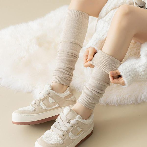 Femmes chaussettes longues chaudes Y2k hiver automne femme tricoté doux genou blanc noir Jk robe couvre-pied mollet bottes pour les filles