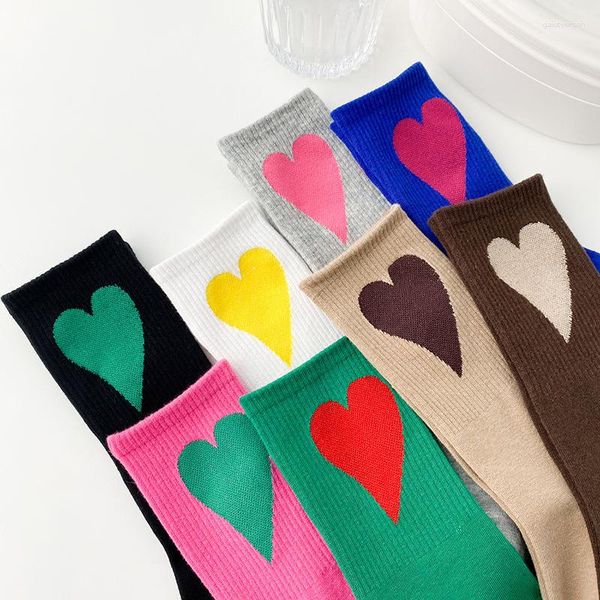 Produit de chaussettes pour femmes Hit Color Love Women's Kawaii Japonais Coton Sweet Coton Breffe de mode féminin Sports Maiden