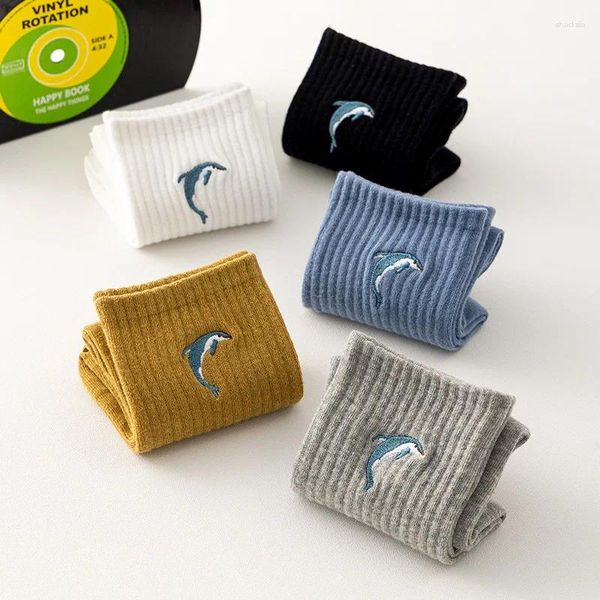 Chaussettes côtelées en coton pour hommes et femmes, chaussettes brodées de dauphin, respirantes, de sport, de Skate, décontractées, solides et confortables, printemps automne