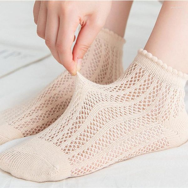 Femmes Chaussettes Doux Coupe Basse Pantoufle Courte Évider Respirant Mode Femme Beige Casual Coton Été Cheville Bateau En Gros