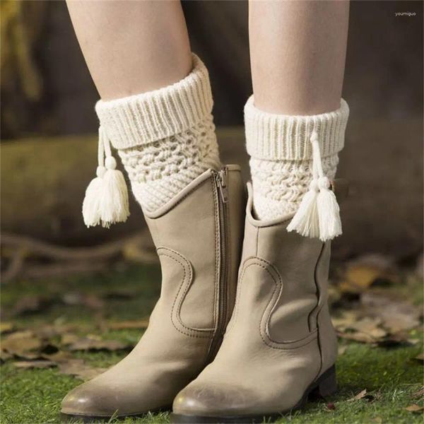Calcetines de mujer suaves invierno cálido bota de ganchillo corta borla de punto