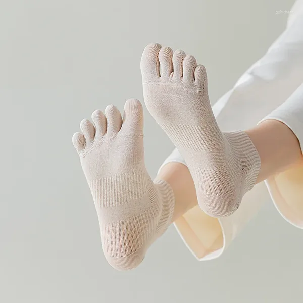 Chaussettes de sport à cinq doigts pour femmes, Tube court en coton, absorbant la sueur, déodorant, maille respirante, bout fendu, vente en gros