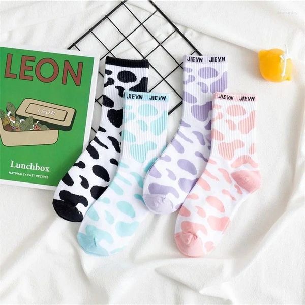 Femmes chaussettes d'été vache harajuku japonais mignon marée insi coréen hommes et dessin animé collège vent rose frais bleu violet femme