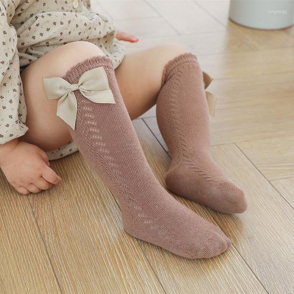 Calcetines de malla de verano para mujer, bonitos lazos para bebé, calados hasta la rodilla para niños y niñas, transpirables, de Color sólido, suaves, largos para bebés y niños pequeños