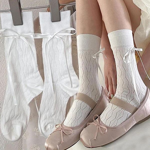 Calcetines de mujeres dulces frescos elegante kawaii ballet estilo cinta de cinta venda lolita lolita hermosa mariposa blanca blanca