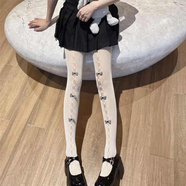 Mujeres calcetines delgados huecos lolita para niñas estilo japonés jk de primavera de la primavera de la primavera de las medias de malla calcetería femenina medias