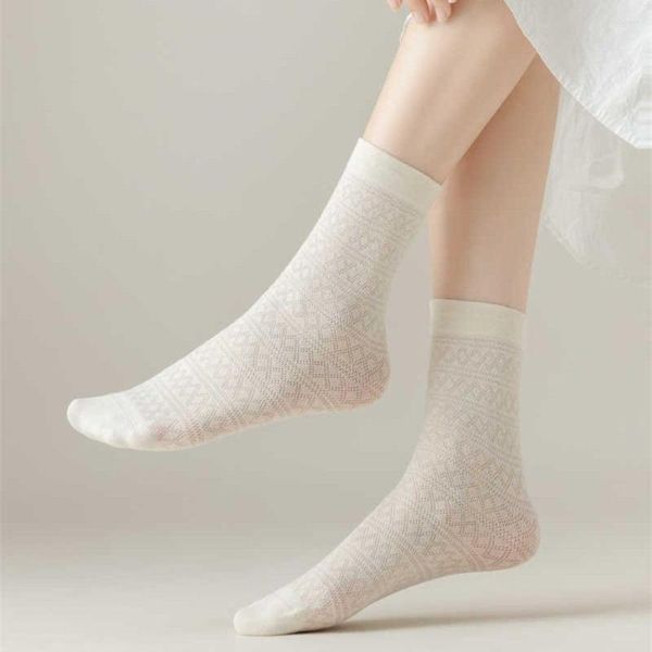 Chaussettes tendance d'été en gaze élastique pour femmes, bonneterie en soie et verre Transparent, fine