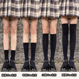 Dames sokken vrouw schattig zwart wit fluwelen lolita lange solide kleur knie high fashion stretch cosplay sexy nylon kousen