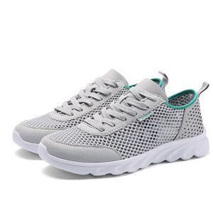 Femmes Softs Running Chaussures Men Mesh Breathable Comfort Black Blanc Grey Grey Navy Blues Red Mens Trainers Sweet Sweet 78 S