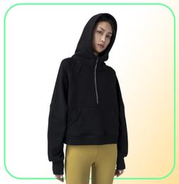 Femmes de sport à sweats à capuche et sweatshirts Half Zipper Yoga Mabe Vêtements Séchants rapides Fitness Turness Running Hoodies Hole du pouce S8154789