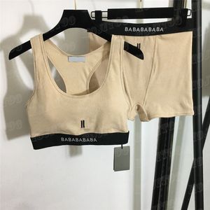 Femmes sport soutien-gorge Shorts maillots de bain brodé lettre Yoga tenues rembourré débardeur serré court pantalon maillots de bain
