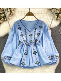 Vrouwen lente herfst blouse vintage etnische stijl borduurwerk vneck pullover losse tailleband katoen linnen shirt casual top d5048 240412