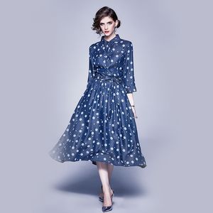 Femmes Printemps Élégant Dot Imprimer Denim Dress Haute Qualité Vintage Design Piste Longues Robes Vestidos 210520
